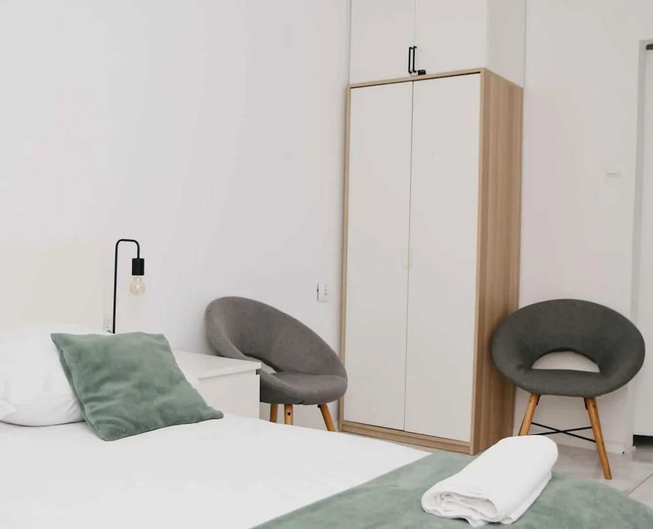 Saska Kepa Luxe Apartment Warsaw