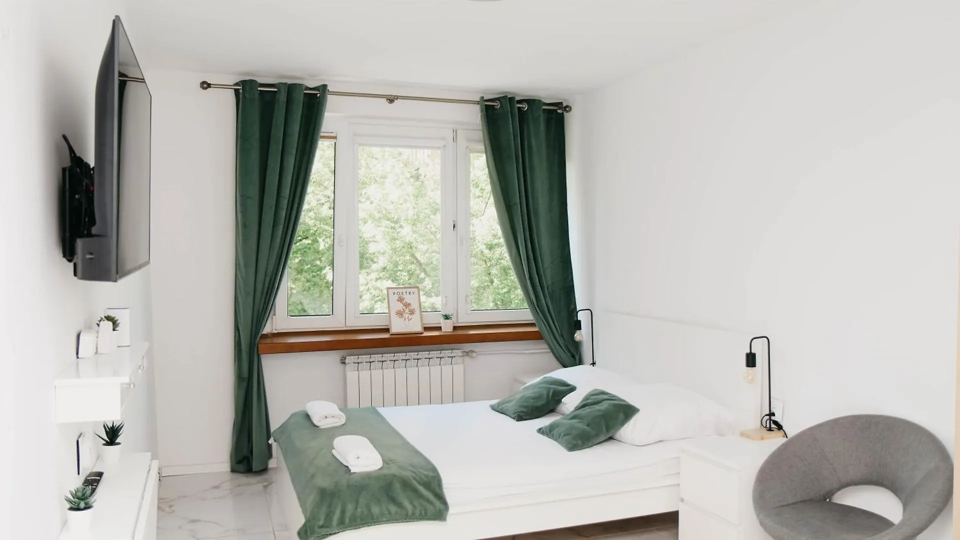 Saska Kepa Luxe Apartment Varsovia Polonia